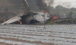 Hindistan'da Su-30 savaş uçağı düştü