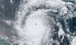 Beryl Kasırgası Karayip adalarını vurdu