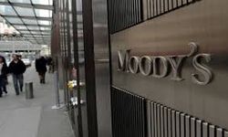 Moody's, Türkiye’nin notunu iki kademe yükseltti