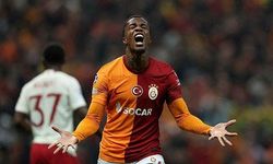 Galatasaray, Manchester United Karşısında Müthiş Geri Dönüşle 3-3 Berabere Kaldı! Puanını 5'e Çıkardı