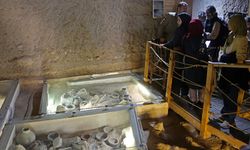 Tebriz'deki Demir Çağı Müzesi, binlerce yıllık tarihi mezarlığın hikayesini günümüze taşıyor