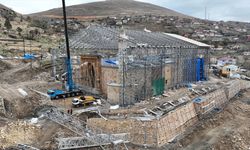 Divriği Ulu Camii ve Darüşşifası'ndaki Restorasyon Çalışmaları Tamamlanma Aşamasında
