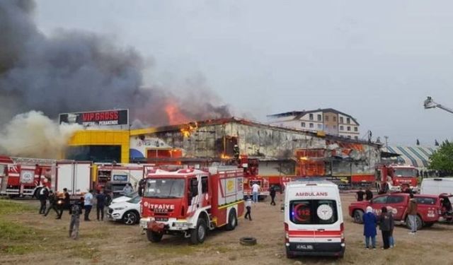 Market deposunda yangın çıktı