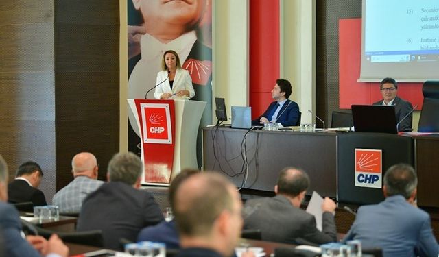 Gül Çiftçi Binici'nin başkanlığındaki CHP’de Tüzük Taslağı açıklandı