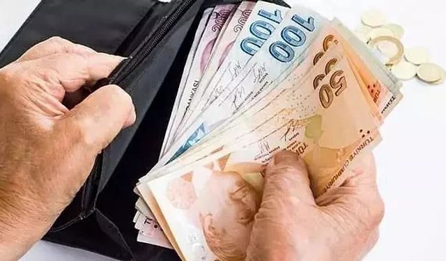 En düşük emekli maaşı 10 bin lira!