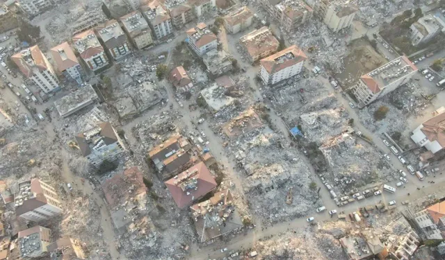 Hatay deprem faciasında 45 kişinin ölümüyle sonuçlanan bina denetçisi tutuklandı